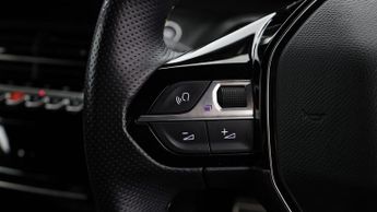 Peugeot E-208 GT PREMIUM