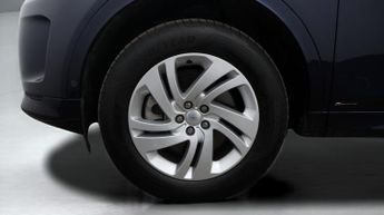 Land Rover Discovery Sport R-DYNAMIC S