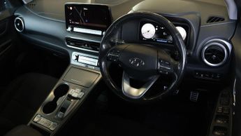 Hyundai KONA PREMIUM