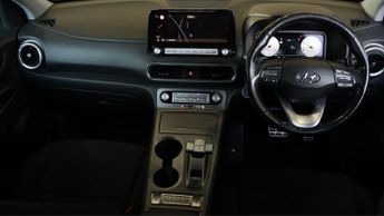 Hyundai KONA PREMIUM