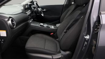 Hyundai KONA PREMIUM