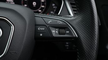 Audi Q5 TFSI E S LINE BLACK EDITION QUATTRO