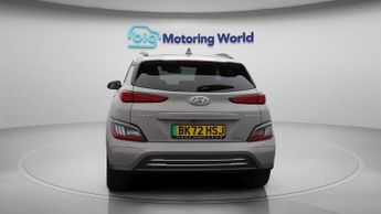 Hyundai KONA PREMIUM