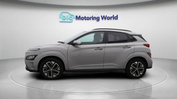 Hyundai KONA PREMIUM