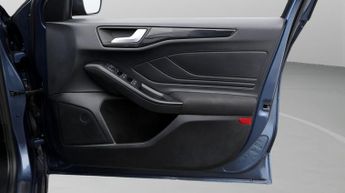 Ford Focus ST-LINE EDITION