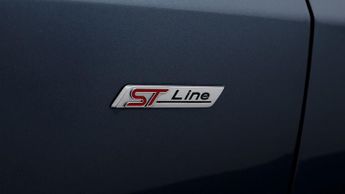 Ford Focus ST-LINE EDITION