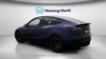 Tesla Model Y PERFORMANCE AWD