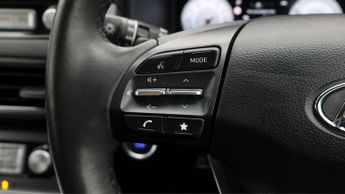 Hyundai KONA PREMIUM