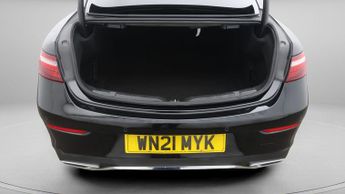 Mercedes-Benz E Class E 220 D AMG LINE PREMIUM