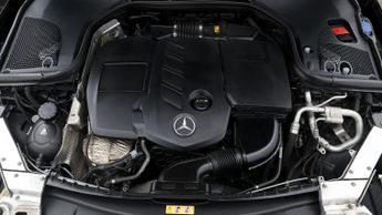 Mercedes-Benz E Class E 220 D AMG LINE PREMIUM