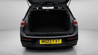 Volkswagen Golf LIFE ETSI DSG