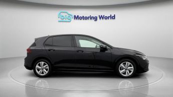 Volkswagen Golf LIFE ETSI DSG