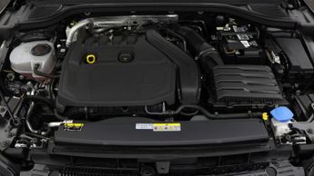 Volkswagen Golf LIFE ETSI DSG