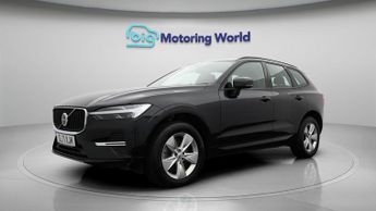Volvo XC60 B5 MOMENTUM AWD