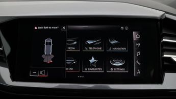 Audi Q4 e-tron S LINE