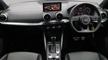 Audi Q2 TFSI S LINE BLACK EDITION