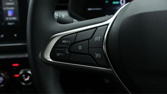 Renault Clio EVOLUTION E-TECH