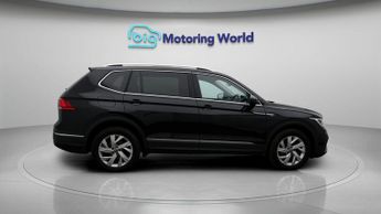 Volkswagen Tiguan Allspace LIFE TSI DSG