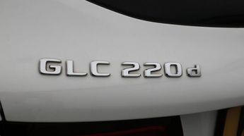 Mercedes-Benz GLC GLC 220 D 4MATIC SPORT