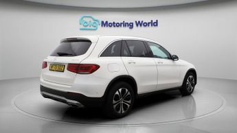 Mercedes-Benz GLC GLC 220 D 4MATIC SPORT