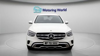 Mercedes-Benz GLC GLC 220 D 4MATIC SPORT