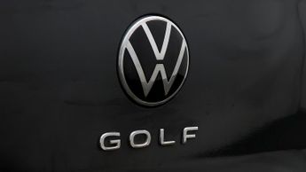 Volkswagen Golf STYLE TSI DSG