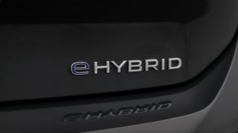 Volkswagen Golf STYLE TSI DSG