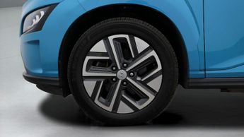 Hyundai KONA PREMIUM