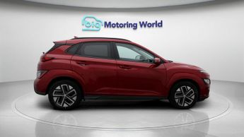 Hyundai KONA PREMIUM