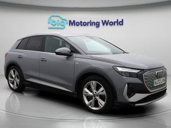 Audi Q4 e-tron S LINE