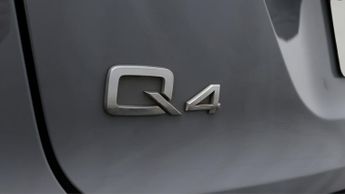 Audi Q4 e-tron S LINE