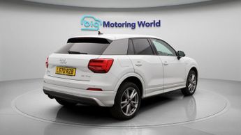 Audi Q2 TFSI S LINE