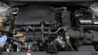 Hyundai BAYON T-GDI SE CONNECT DCT