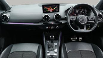 Audi Q2 TFSI S LINE BLACK EDITION