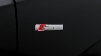 Audi Q2 TFSI S LINE BLACK EDITION