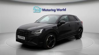 Audi Q2 TFSI S LINE BLACK EDITION