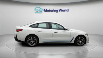 BMW i4 EDRIVE40 SPORT