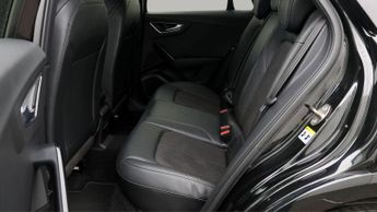 Audi Q2 TFSI S LINE BLACK EDITION