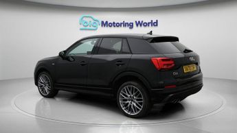 Audi Q2 TFSI S LINE BLACK EDITION
