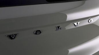 Volvo XC40 RECHARGE PLUS