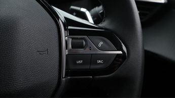 Peugeot 208 PURETECH ALLURE PREMIUM PLUS S/S