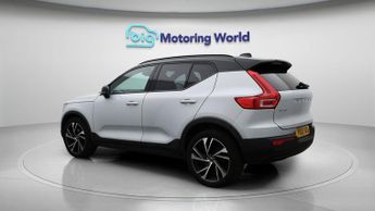 Volvo XC40 T3 R-DESIGN PRO