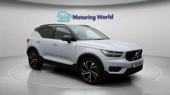 Volvo XC40 T3 R-DESIGN PRO