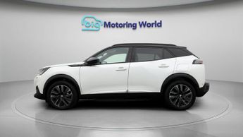 Peugeot E-2008 GT PREMIUM