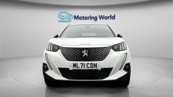 Peugeot E-2008 GT PREMIUM