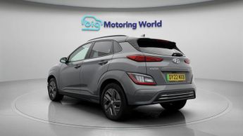 Hyundai KONA PREMIUM