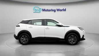 Peugeot E-2008 ACTIVE PREMIUM