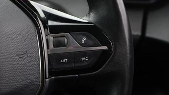 Peugeot E-2008 ACTIVE PREMIUM