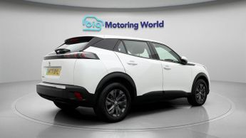 Peugeot E-2008 ACTIVE PREMIUM