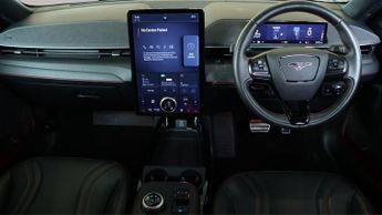 Ford Mustang Mach-E BASE